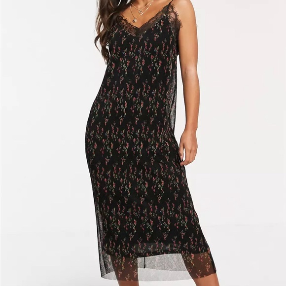 Pull&Bear Floral Sheer Overlay Slip Dress Size M - Picture 6 of 7